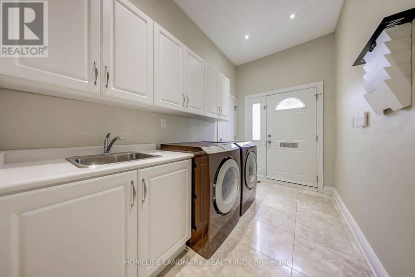 38 Misty Crescent — photo 12 of 38
