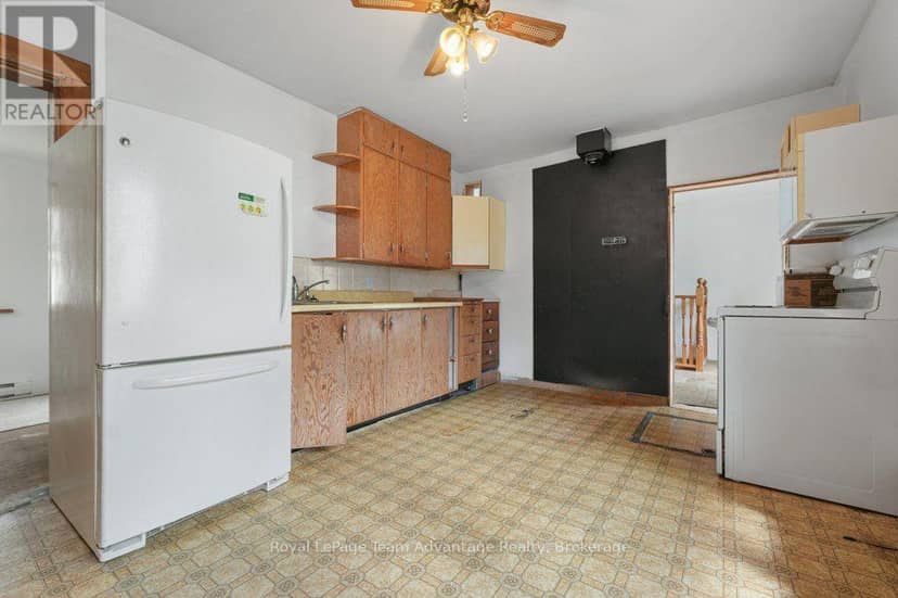 111 Gibson St Street — photo 12 of 40