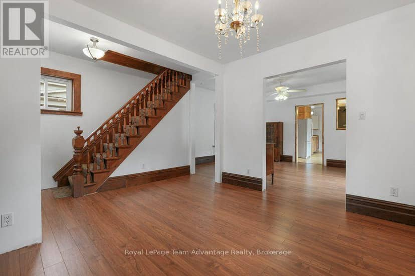 111 Gibson St Street — photo 16 of 40