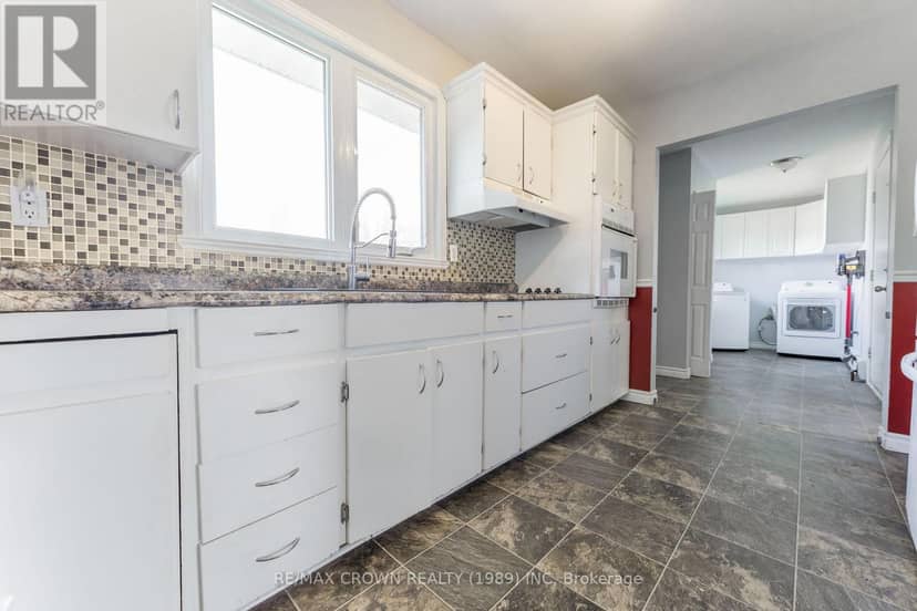 3 Clark Street — photo 23 of 40