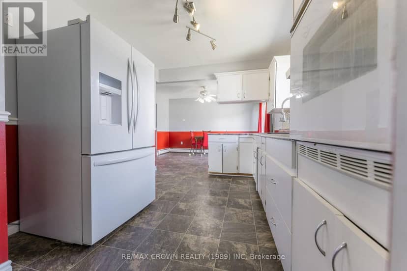 3 Clark Street — photo 24 of 40