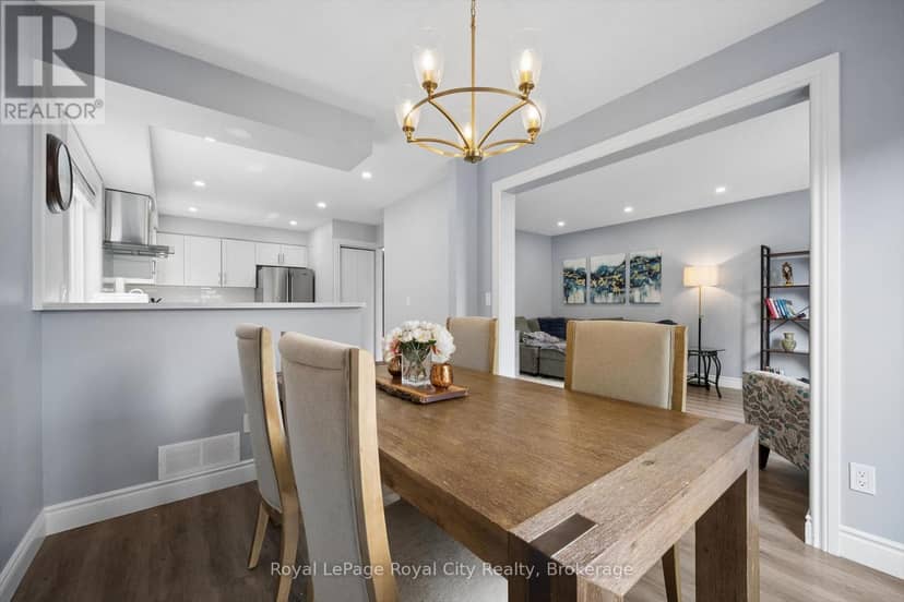 63 Starview Crescent — photo 15 of 39