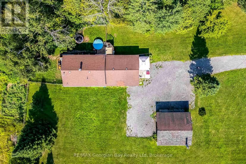 1046 Henry Street, Tay, photo 4