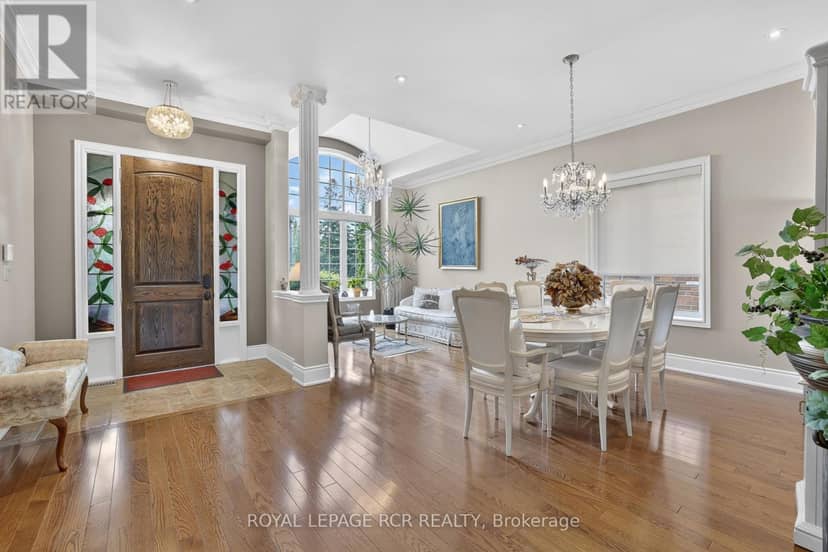 19 Emerald Heights Drive — photo 9 of 40