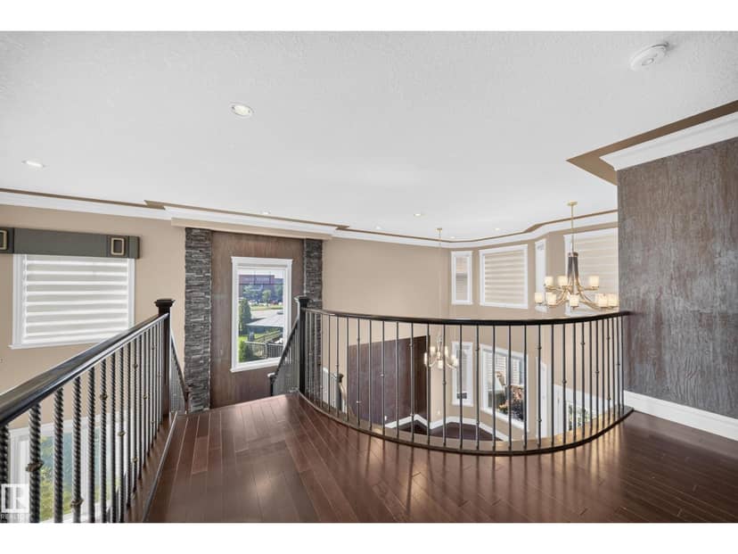 7103 168 AV NW — photo 27 of 40