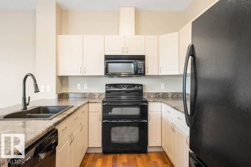 #59 3010 33 AV NW, Edmonton, photo 7