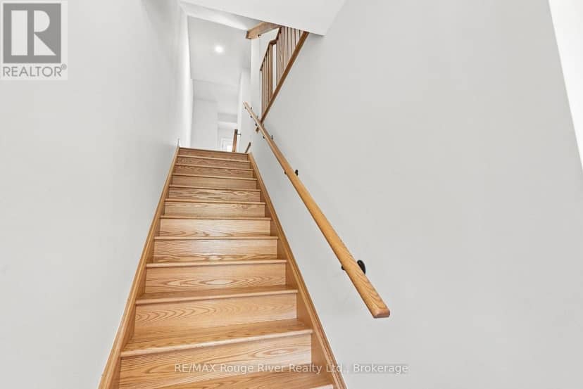 2607 Magdalen Path W — photo 3 of 40