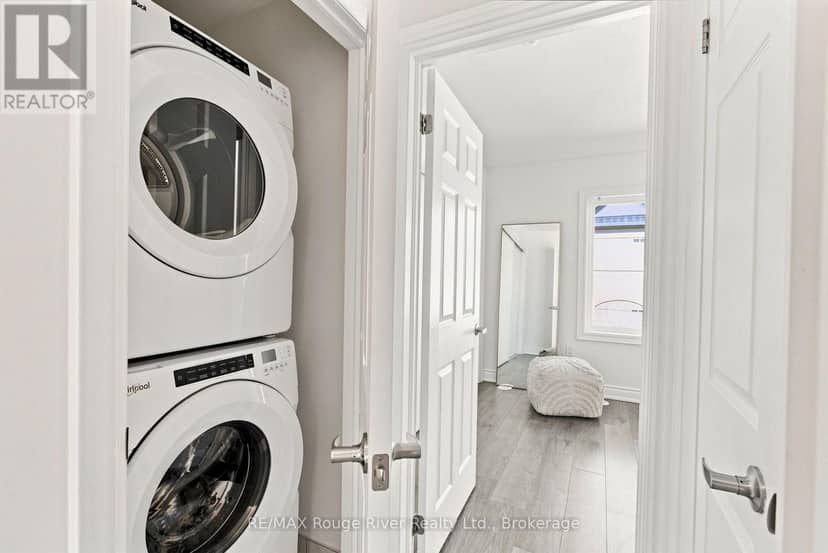 2607 Magdalen Path W — photo 34 of 40