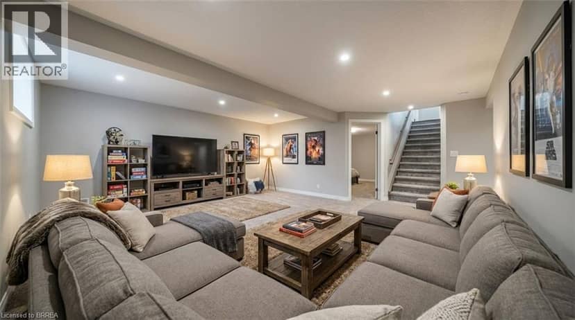 147 CRADDOCK Boulevard — photo 15 of 22