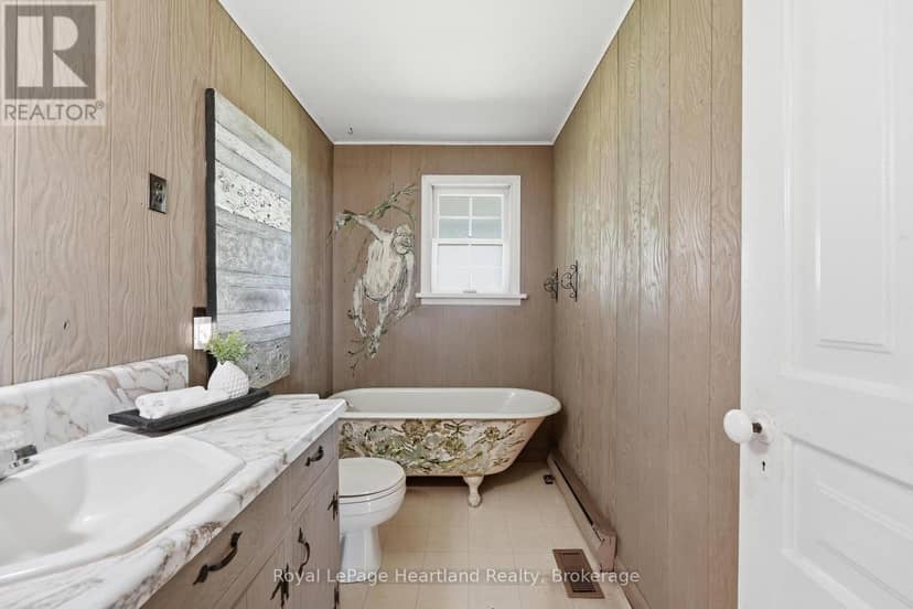 33730 Smith Avenue — photo 13 of 38