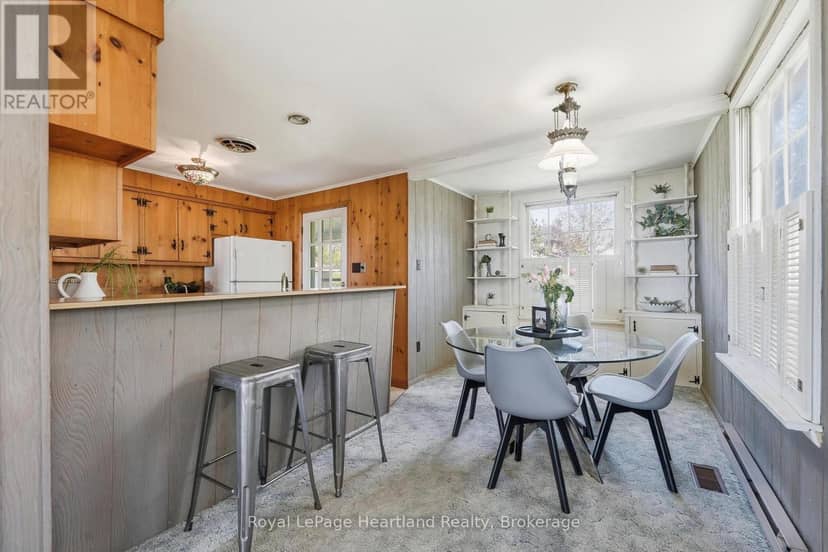 33730 Smith Avenue — photo 9 of 38