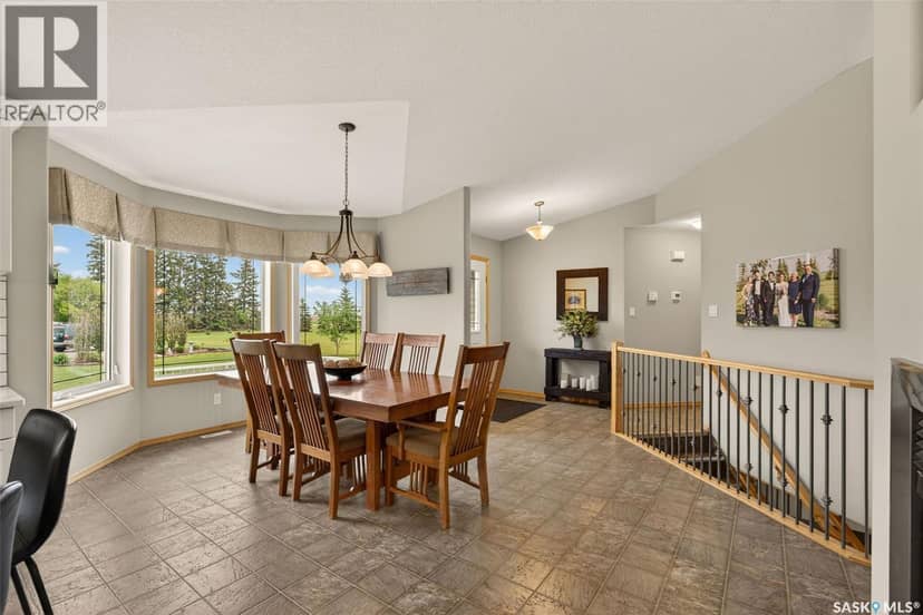 Hiebert Acreage — photo 22 of 40