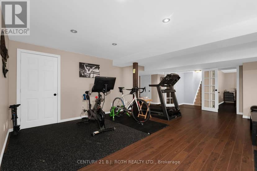 15 Corbett Street — photo 22 of 39