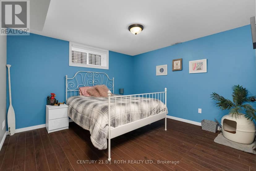 15 Corbett Street — photo 25 of 39
