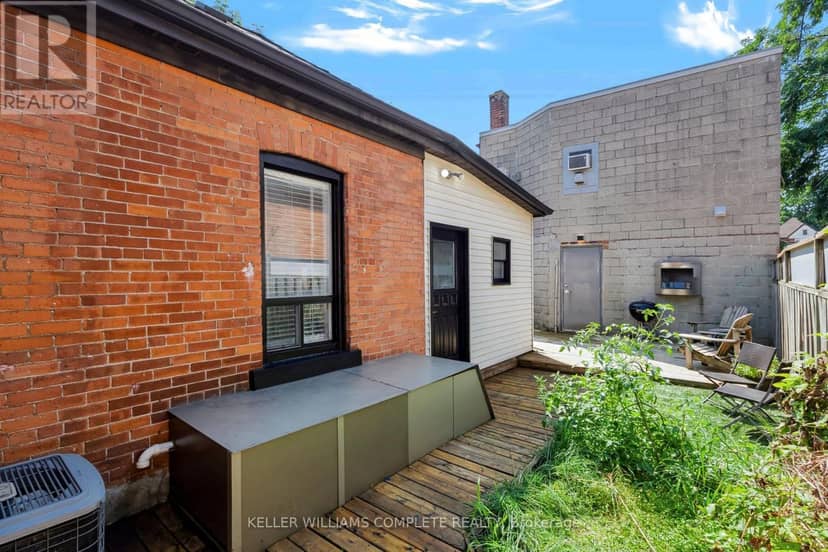442 King William Street — photo 14 of 30
