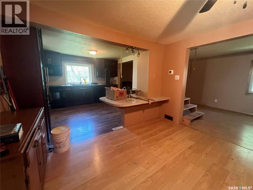 506 Gonczy AVENUE — photo 16 of 34