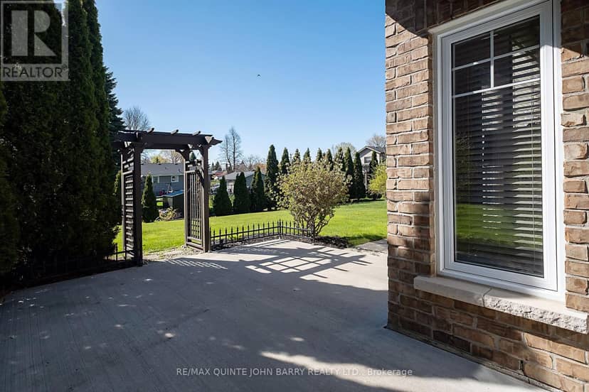 4 Hickory Court — photo 39 of 40
