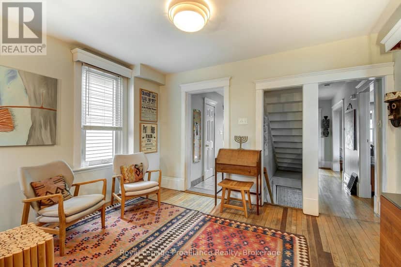14 Ward Street — photo 15 of 36