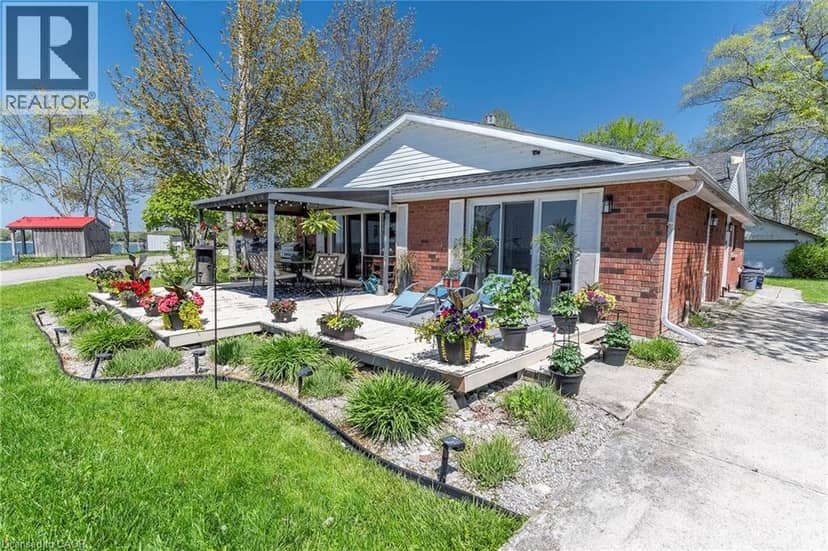 577 EDGEWATER Place, Dunnville, photo 2