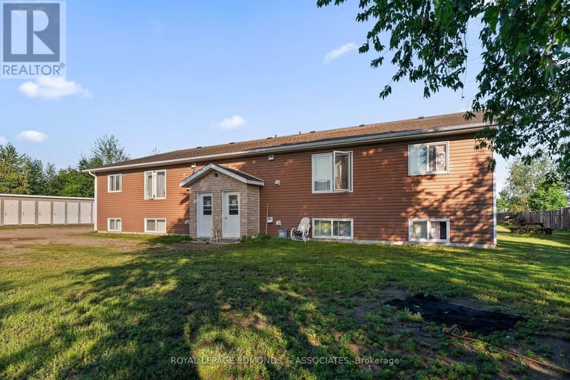 5 Renfrew Street — photo 13 of 18