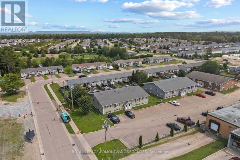 5 Renfrew Street — photo 4 of 18