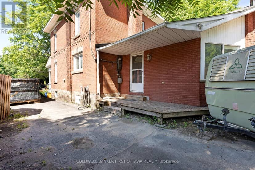 69 Wilson Street W — photo 37 of 40