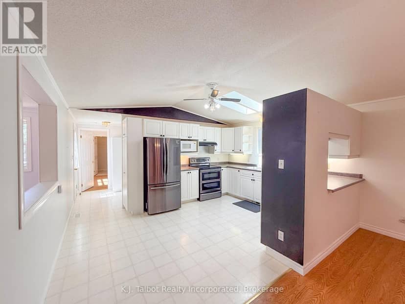 55 Algonquin Lane — photo 25 of 40