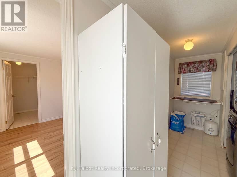 55 Algonquin Lane — photo 34 of 40