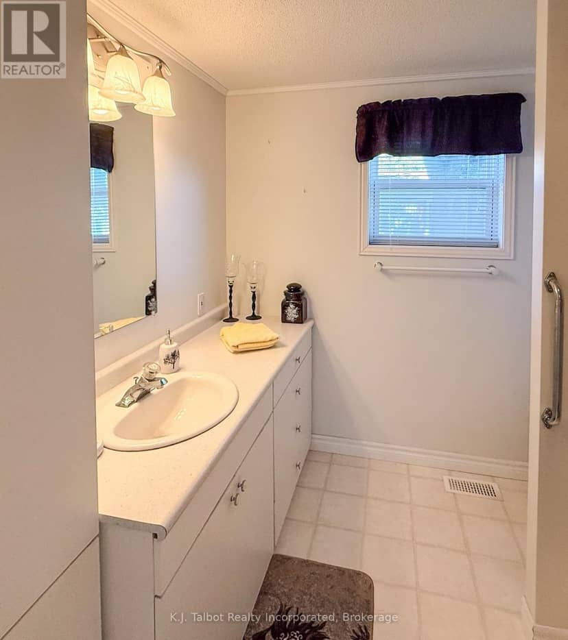 55 Algonquin Lane — photo 40 of 40