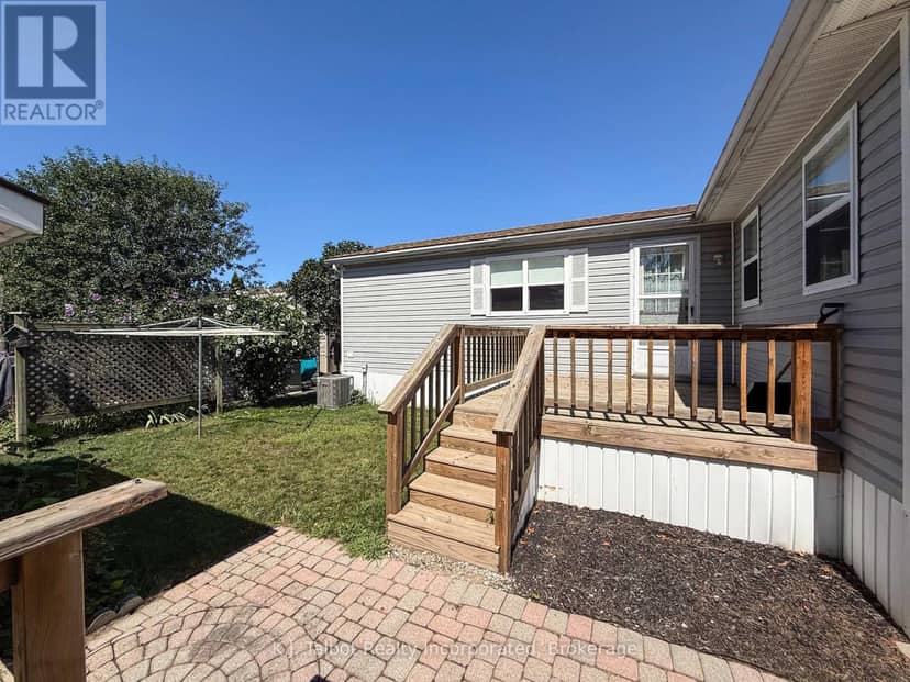 55 Algonquin Lane — photo 8 of 40