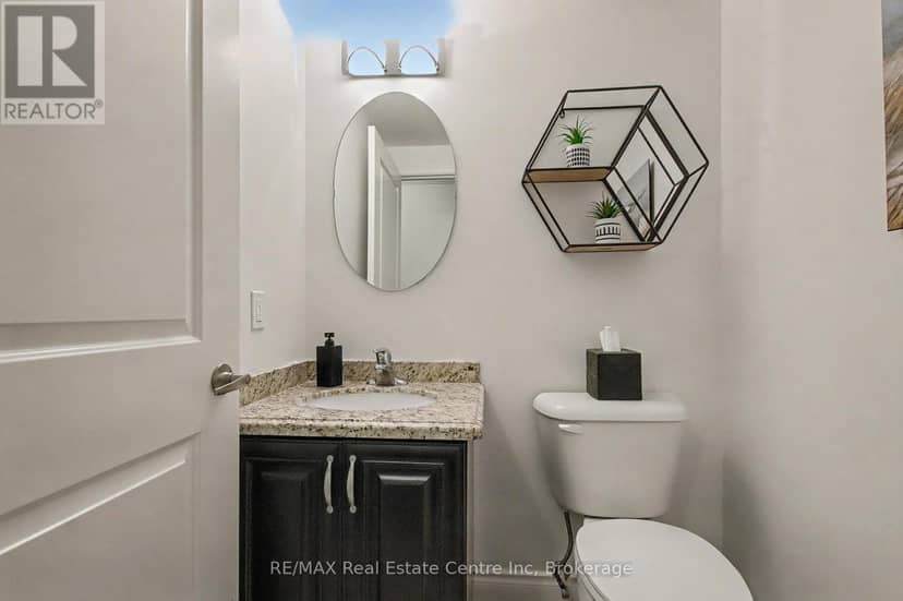 318 - 1440 Gordon Street — photo 18 of 30