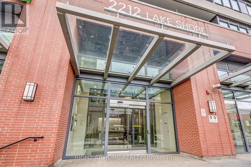 2710 - 2212 Lake Shore Boulevard W — photo 24 of 24