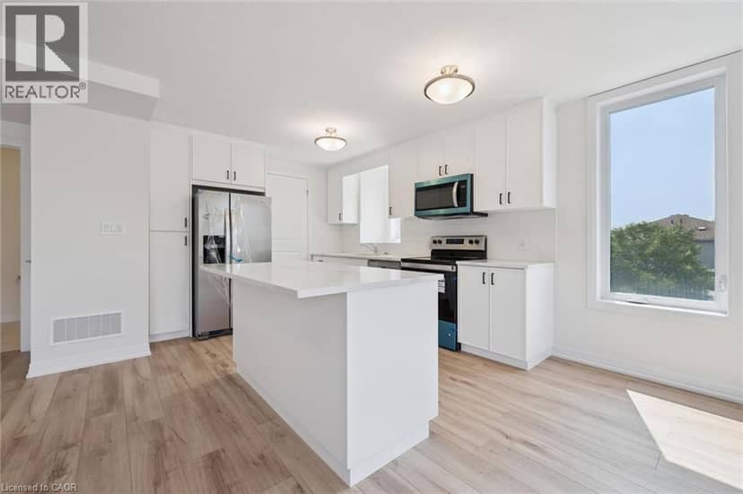 525 ERINBROOK Drive Unit# B047 — photo 15 of 40