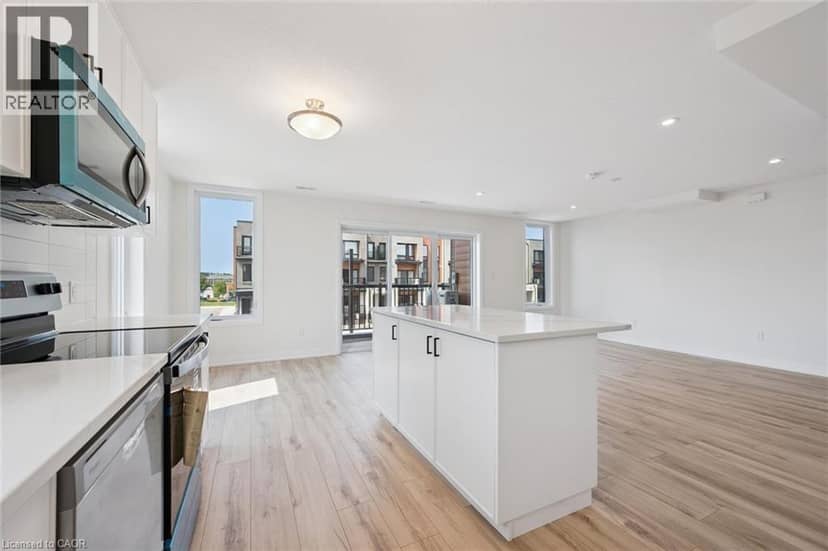 525 ERINBROOK Drive Unit# B047 — photo 23 of 40