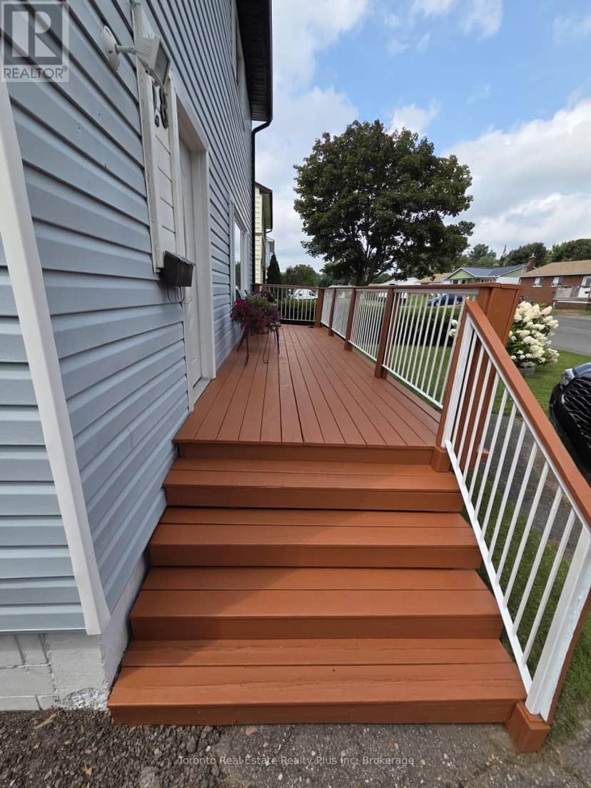28 Milliken Road — photo 4 of 33