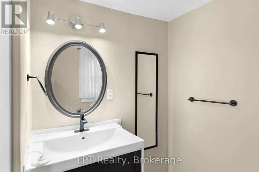 551 Louisa Street — photo 15 of 40