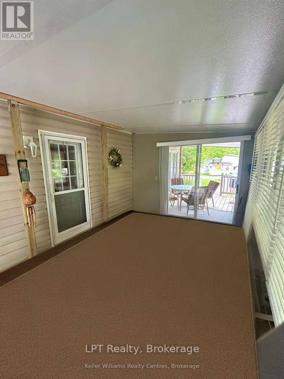 M44 - 13 Southline Avenue — photo 18 of 40