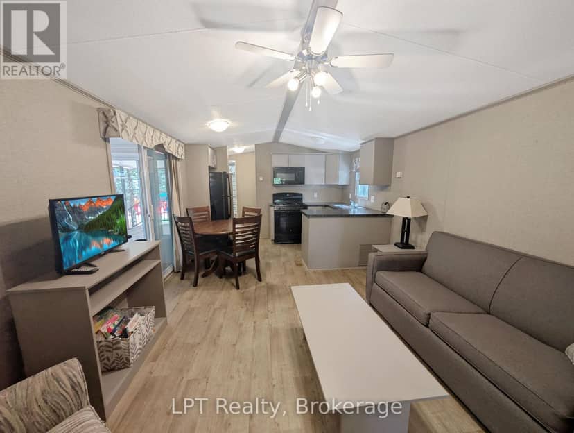 P27 - 13 Southline Avenue — photo 10 of 40