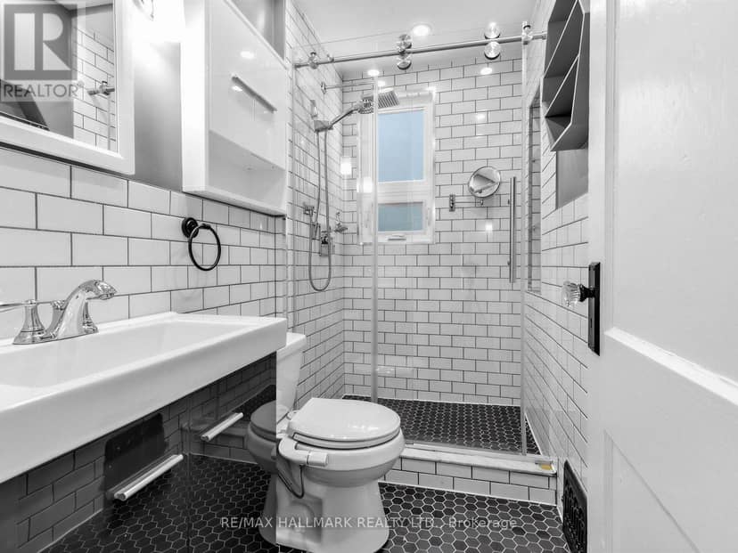 147 Chisholm Avenue — photo 21 of 32