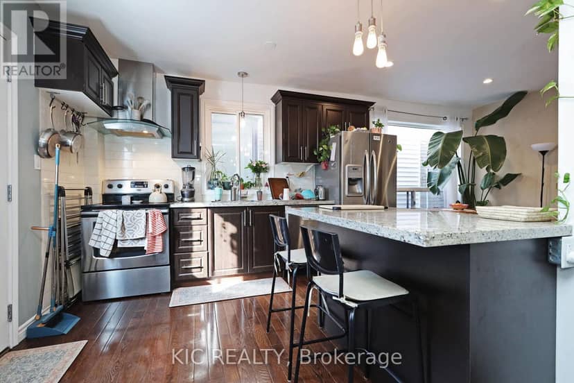 20 Ashdale Avenue — photo 21 of 35