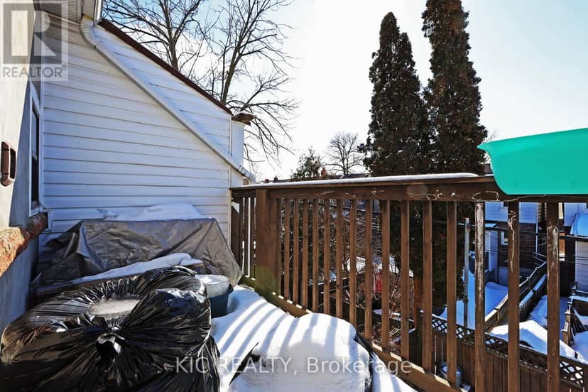 20 Ashdale Avenue — photo 22 of 35