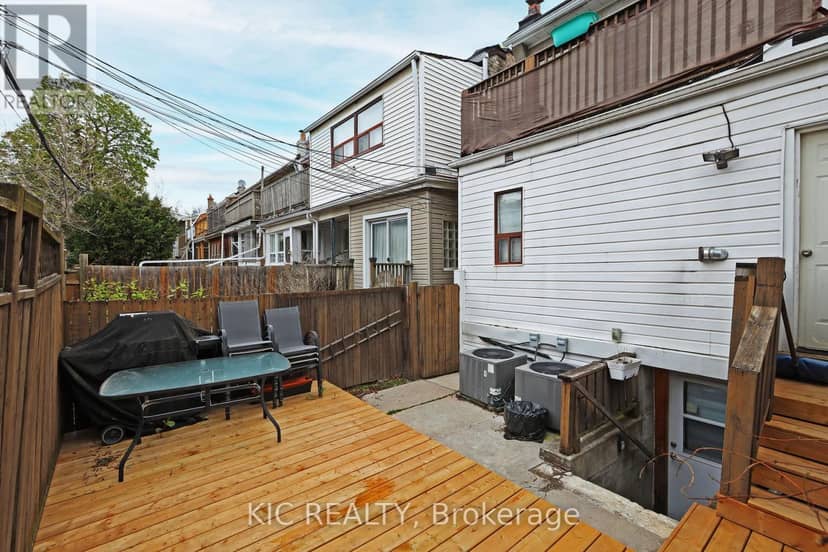 20 Ashdale Avenue — photo 33 of 35
