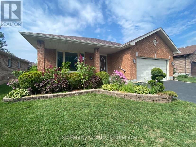 60 Oak Ridge Boulevard — photo 1 of 40