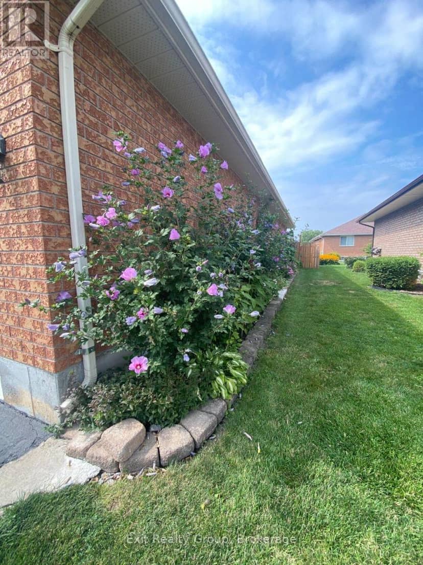 60 Oak Ridge Boulevard — photo 6 of 40