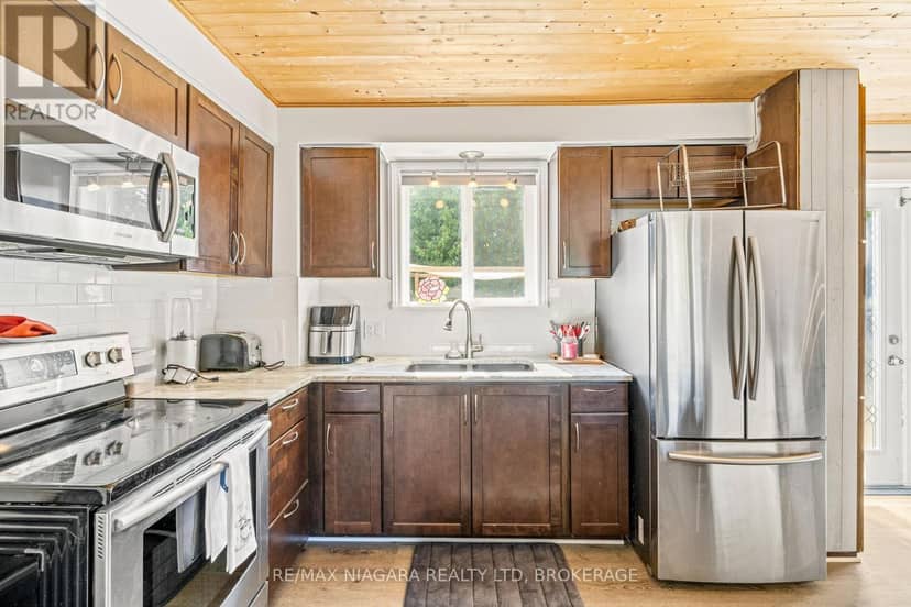 38 McCordick Drive — photo 16 of 30