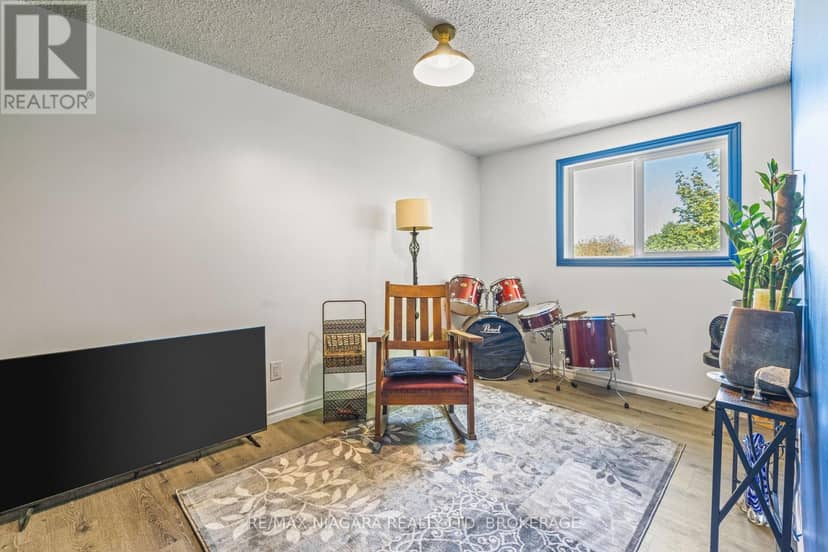 38 McCordick Drive — photo 21 of 30