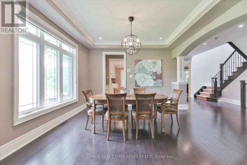 439 Martin Grove Road — photo 9 of 40
