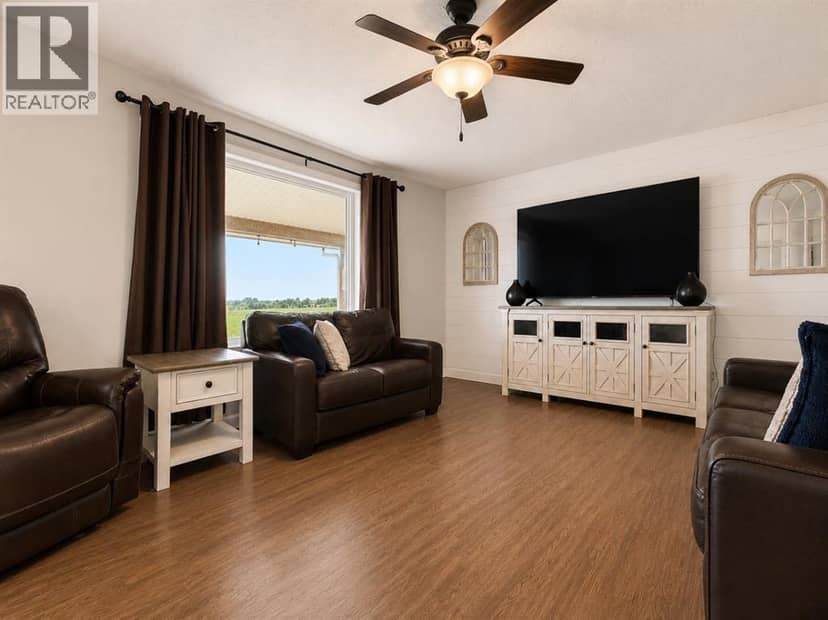 45513 Hwy 870 — photo 10 of 37