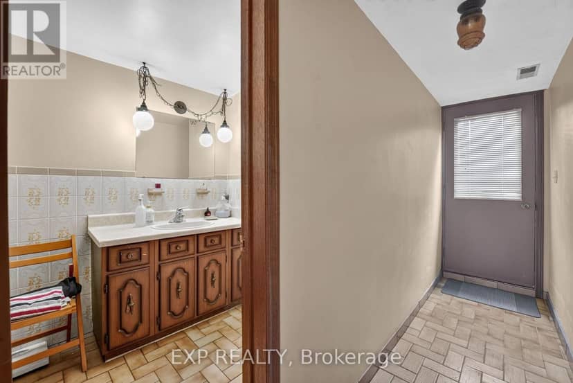 1370 Pound Avenue — photo 31 of 40
