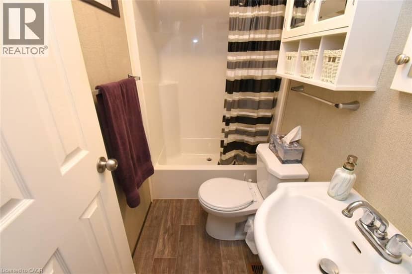 1218 8TH CONCESSION Road W Unit# 60 Snob Hill — photo 3 of 16
